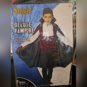 Spirit Deluxe Vampire Kids Costume - Black and Burgundy